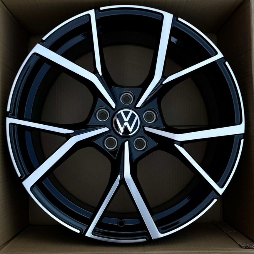 Литые диски Volkswagen 8×R18 5×112