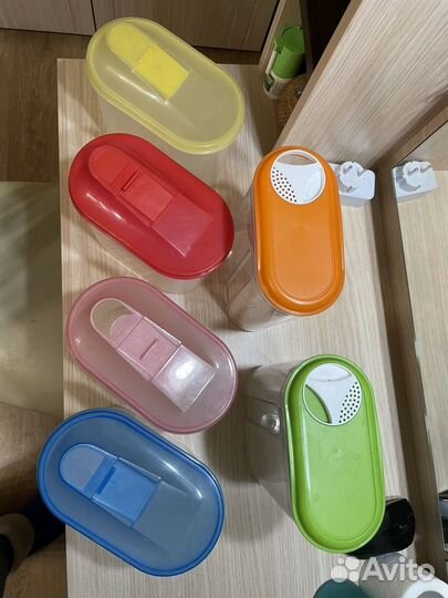 Емкости для сыпучих продуктов