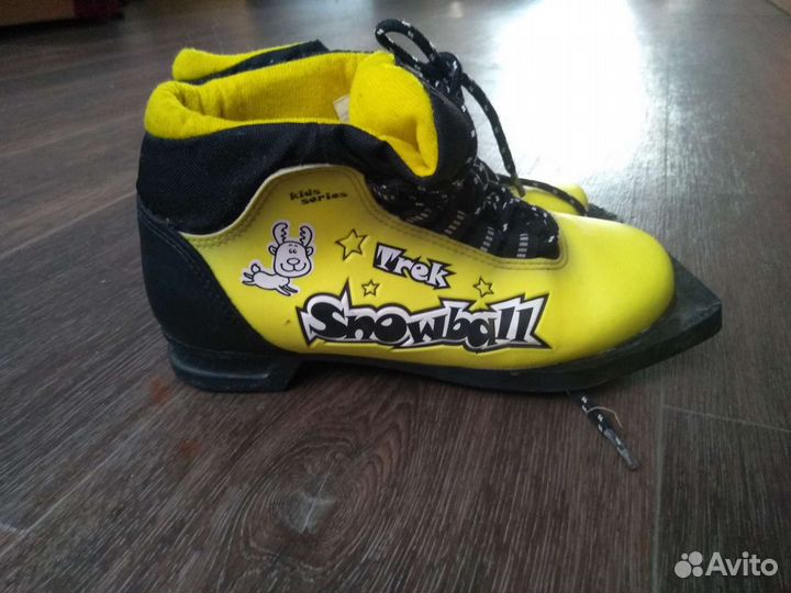 Лыжные ботинки 35 р, в отл. сост