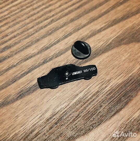 BMW E28 M5 значок pin