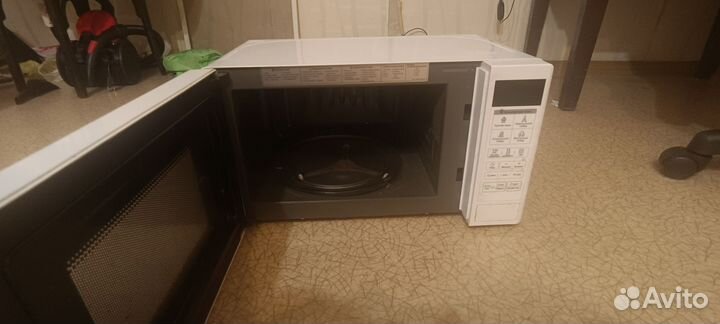 Микроволновая печь lg