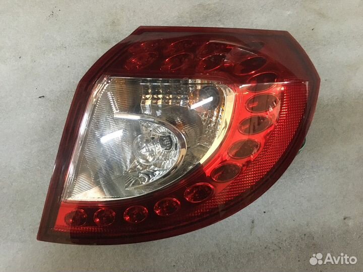 Фонарь задний правый (Geely Emgrand X7)