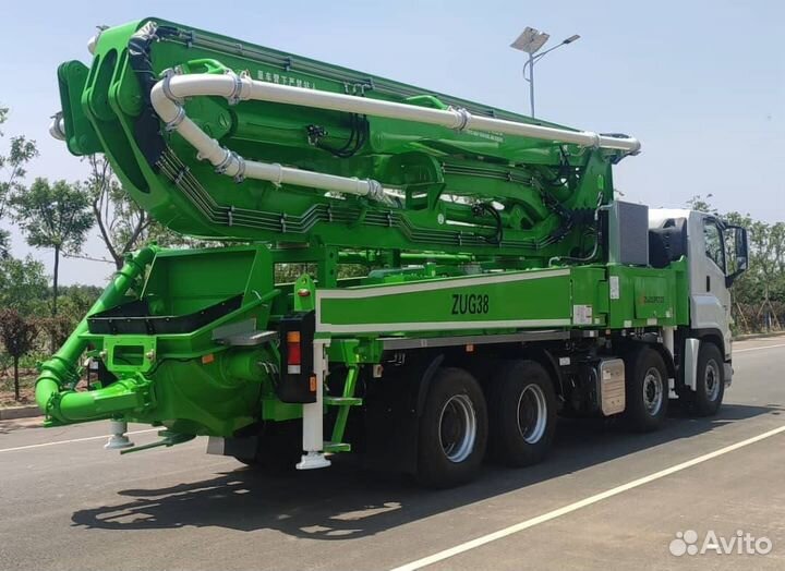 Автобетононасос Zugspitze S38, 2024