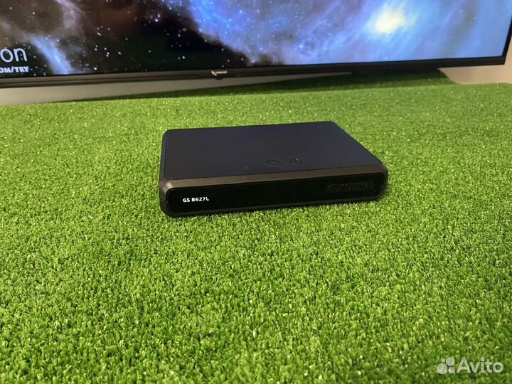 Цифровая тв приставка Триколор