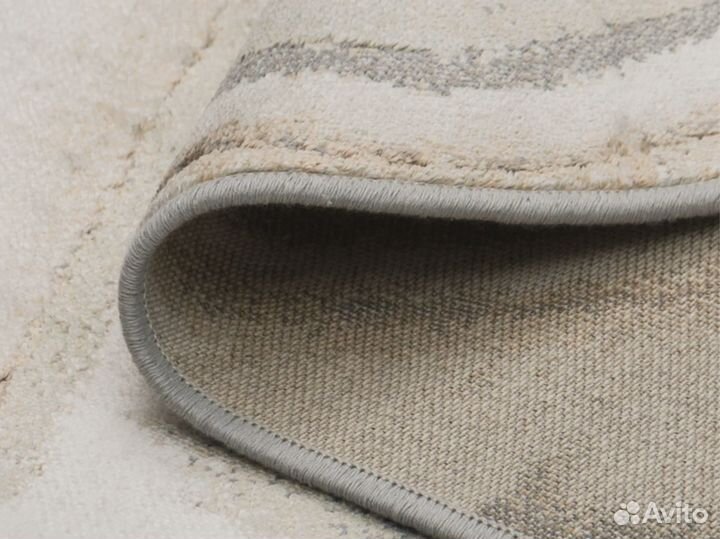Ковер современный