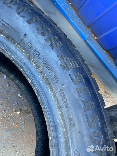 Goodyear Vector 4Seasons Gen-2 SUV 235/55 R18