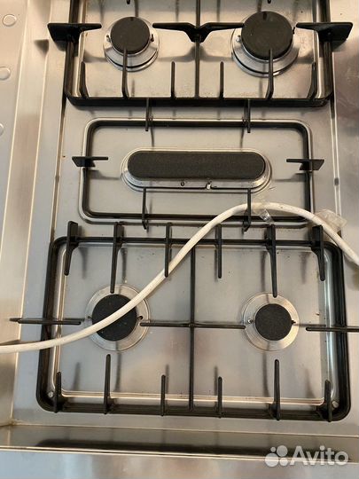 Газовая плита Boffi и вытяжка Faber