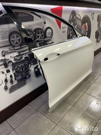 Дверь передняя правая Honda Accord 9 CR3