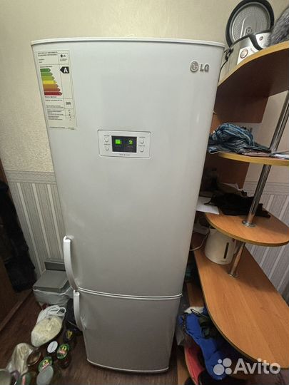 Холодильник LG NO frost хорошее состояние