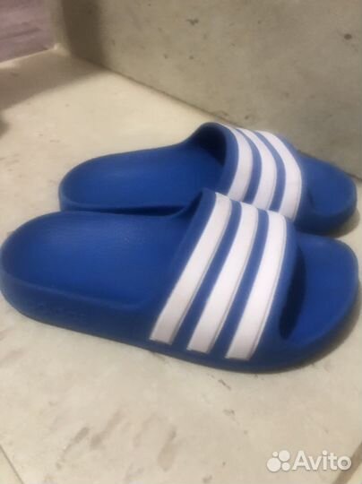 Шлепанцы adidas детские