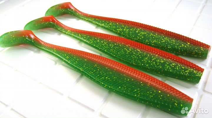Силиконовая реплика FoxPro Shad Firetails 14см