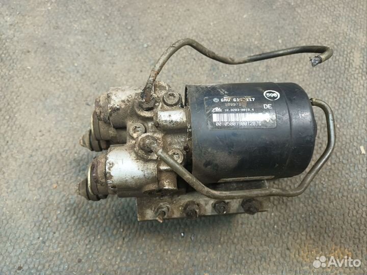 Блок ABS абс Volkswagen Polo 3 6n0907379