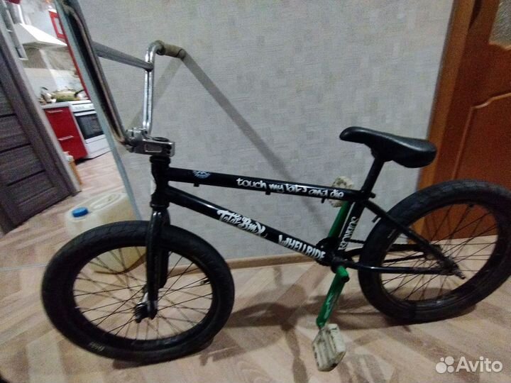 Трюковой велосипед bmx