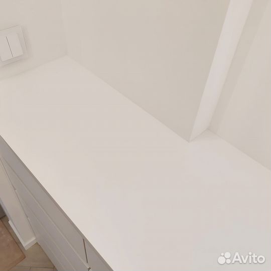 Подоконник из камня кварцевый агломерат