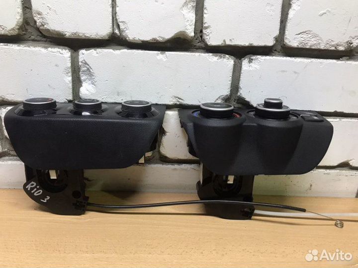 Блок управления печкой Kia Rio 3