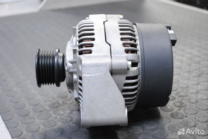Генератор Mercedes Benz Sprinter 2.3 Diesel 70А