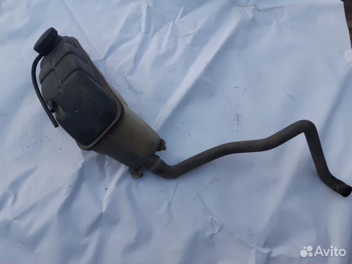 Бачек расширительный W210 E