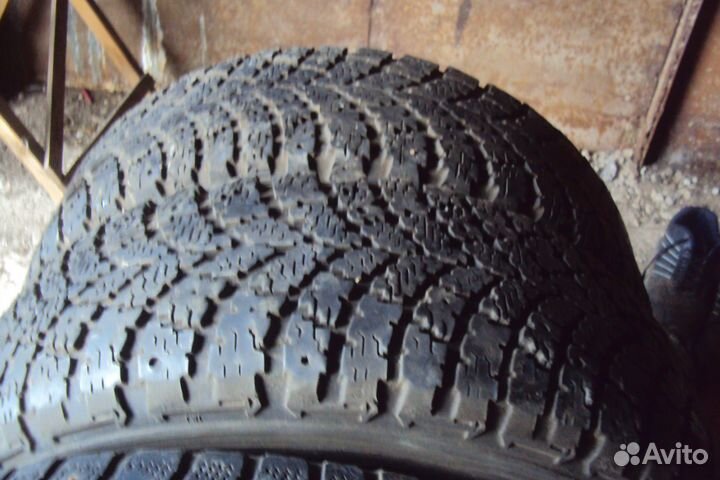 Yokohama Advan A038 215/65 R16 и 205/55 R16