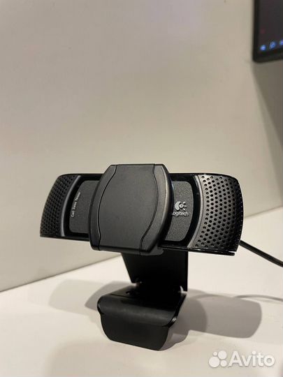 Веб-камера Logitech B910