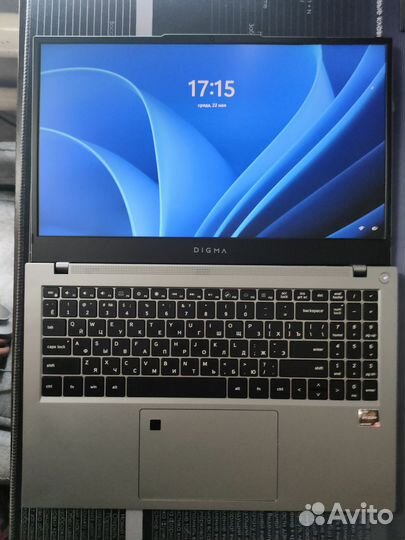 Ноутбук Digma