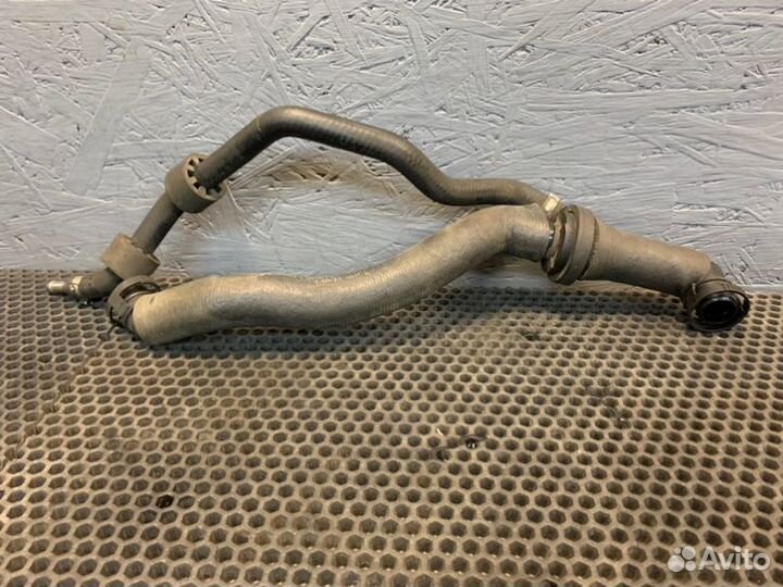 Трубка картерных газов Bentley Continental Flying