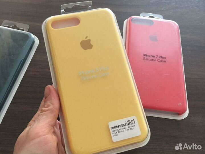 Чехол на iPhone