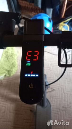 Электросамокат hiper Triumph M88