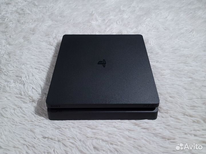 PS4 Slim 1Tb 2208 + неплохие игры. Возможен обмен