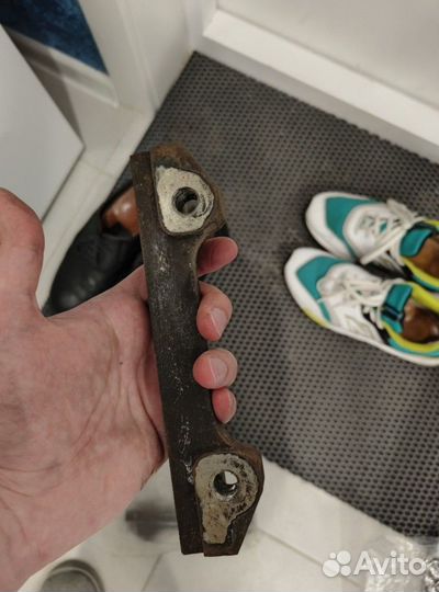 Тормозные диски на Mazda для 4 и 6 поршней