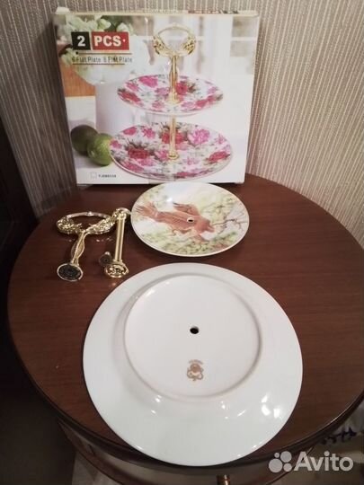 Деревянная расписная шкатулка