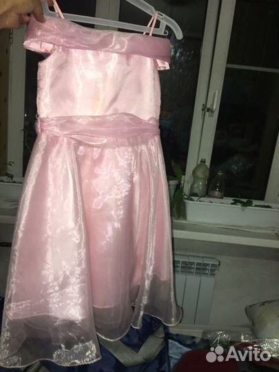Платье на девочку