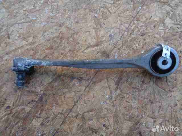 Рычаг передний левый верхний Audi A6 C7