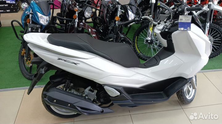 Скутер Vento VMC PCX 200 (В наличии)