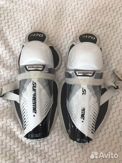 Хоккейные наколенники Bauer supreme