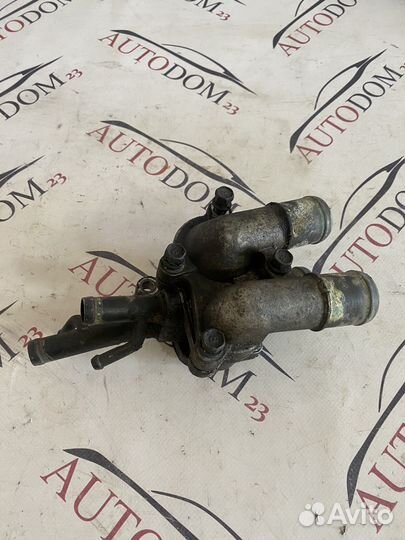 Корпус термостата Hyundai Getz 1.4