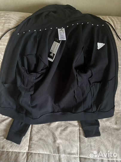 Толстовка adidas мужская оригинал M