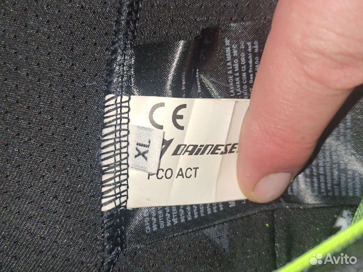 Защита для сноуборда dainese