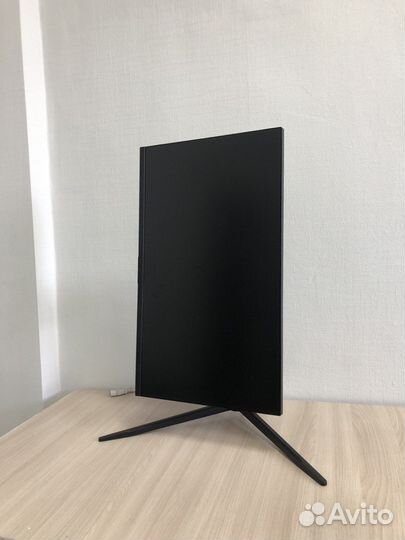 Игровой монитор 144гц на гарантии днс