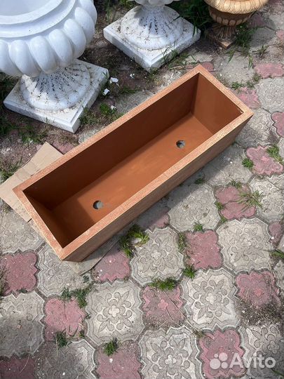 Клумба / Вазон для сада и дачи