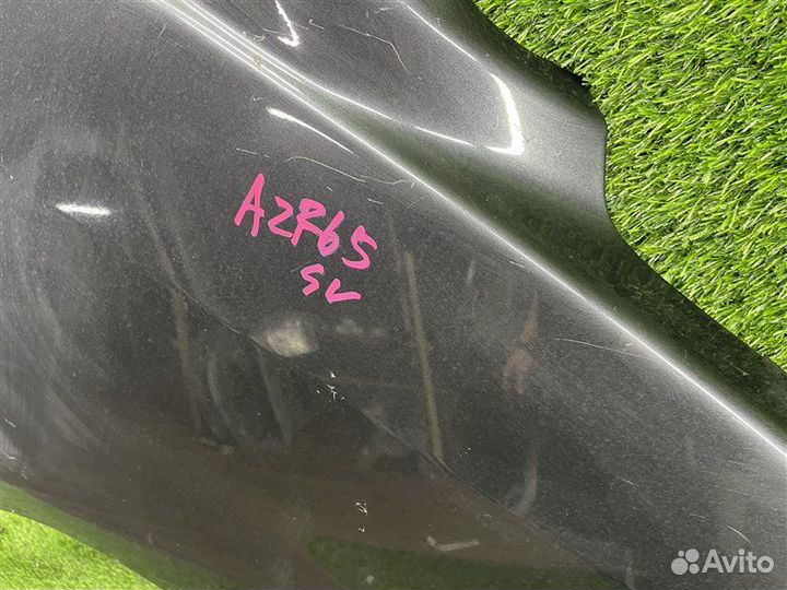 Крыло Цвет-1E2 переднее правое Toyota Voxy AZR65