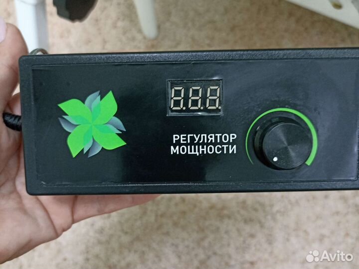 Вытяжка для маникюра и педикюра 4blanc