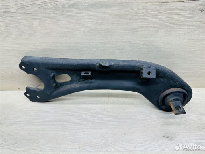 Рычаг подвески задний правый Hyundai I40 2.0 G4NA