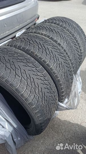 Nokian Tyres Hakkapeliitta R3 235/45 R18 98T