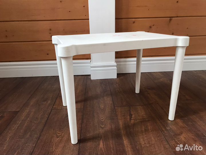 Детский стол и стул IKEA