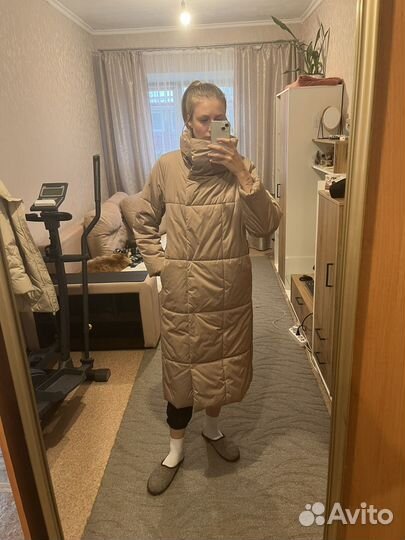 Пуховик женский длинный