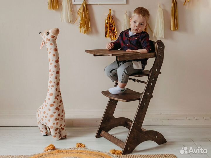 Растущий стул со столиком 