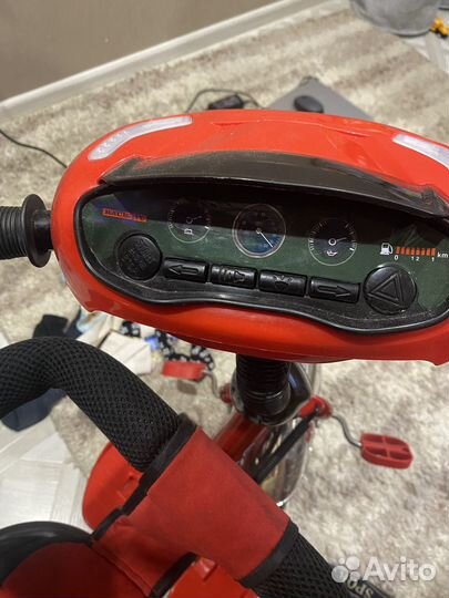 Прогулочная коляска велосипед