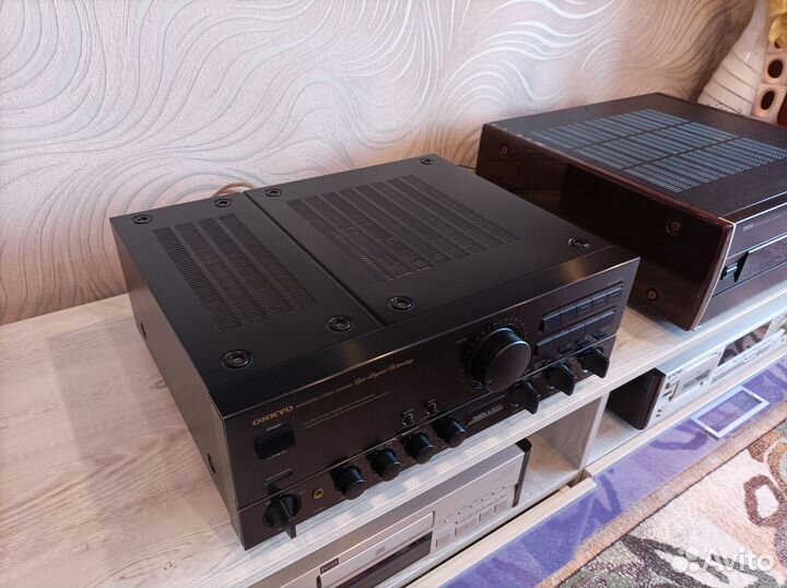 Onkyo Integra A-701XD Made in Japan