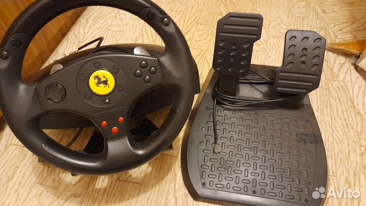Игровой руль с педалями для пк