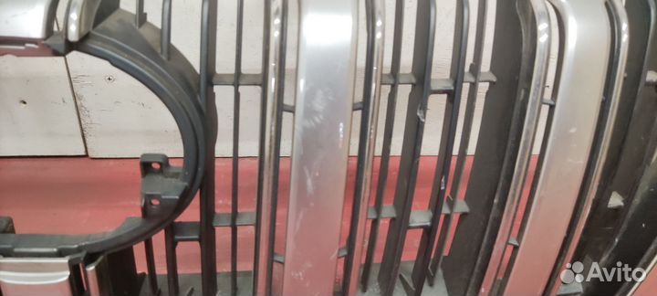 Решетка радиатора Toyota Land Cruiser Prado 150